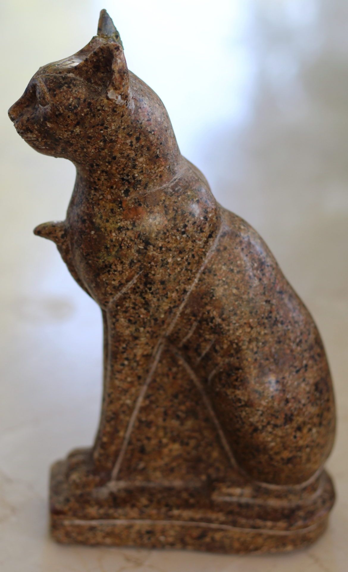 Figuras egipcias de esteatita talladas.