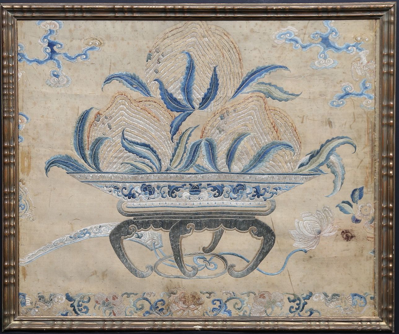 Qing Dynasty Silk Embroidery